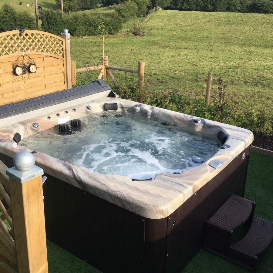 Arvalee Retreat With Outdoor Hottub Acomodação com café da manhã Omagh Exterior foto